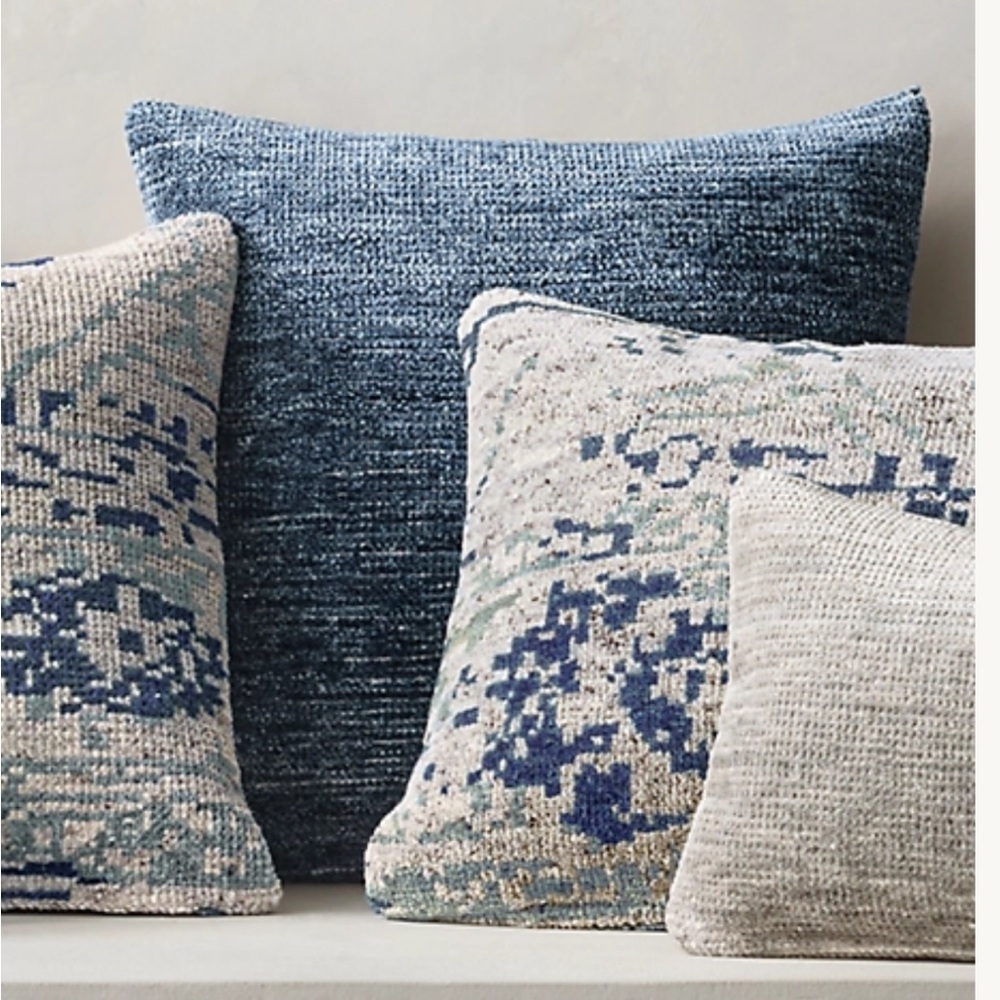 Pair of RESTORATION HARDWARE HAND-KNOTTED MÉLANGE PILLOW NEW W/O tags sold out